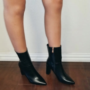 Cindi Pointed Boot